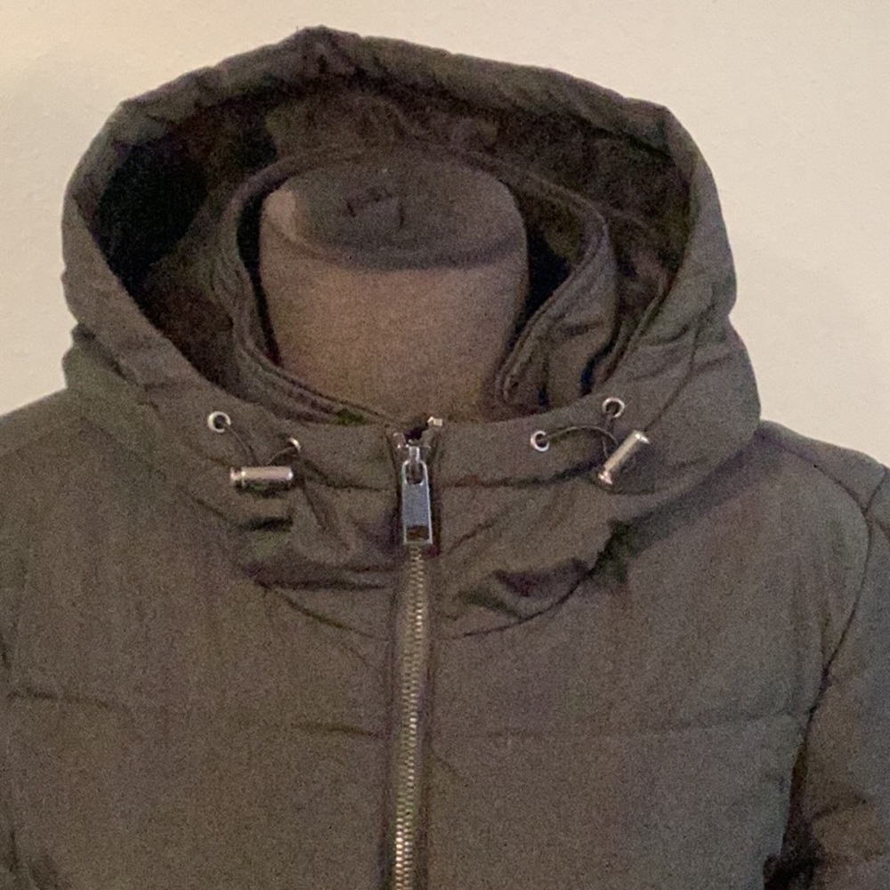 Madalyn & Me, black puffy coat, super warm, double zippers, size L